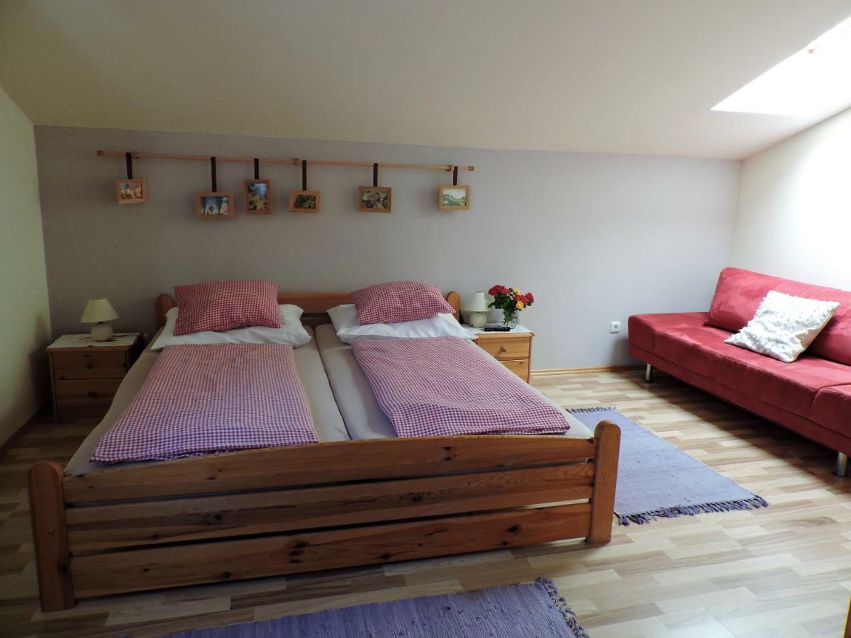 Gaestezimmer Klopfer Sankt Johann im Saggautal Luaran gambar